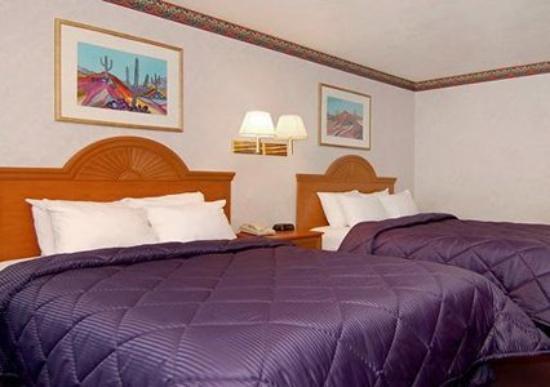 Econo Lodge West - Coors Blvd Albuquerque Room photo